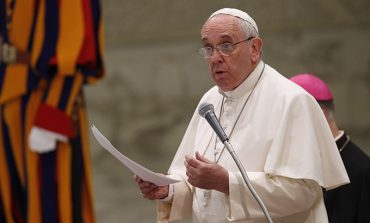 Pope to dads: Be strong, loving, moral role models