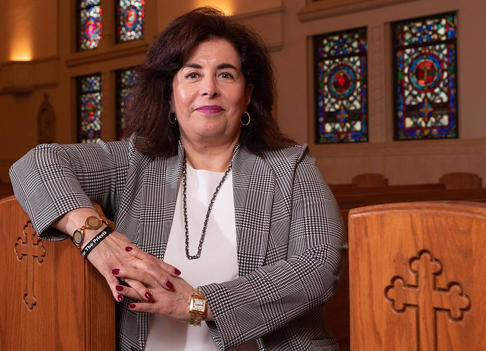 FOTO: ESPECIAL PARA RC/BEN TORRES Laura Tornaquindici, quien se ha desempeñado como Directora de Recursos Humanos de la Diócesis de Dallas desde junio de 2019, ha sido nombrada por el obispo Edward J. Burns ,como la primera jefa de gabinete de la diócesis.