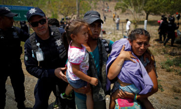 Pope makes donation to help migrants traveling through Mexico