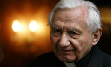 Msgr. Ratzinger, retired pope's brother, dies at 96