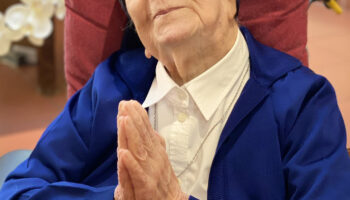 Sister André, a Daughter of Charity and oldest known person in world, dies in France at age 118