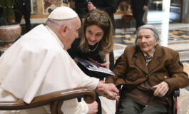 Pope Francis: Visit grandparents, elderly, bring joy to their hearts