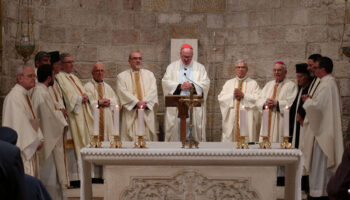 Cardinal Dolan, delegation continue CNEWA visit in Israel and Palestine, following Iran's attack
